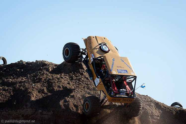 Tuukka Laasonen, Linda