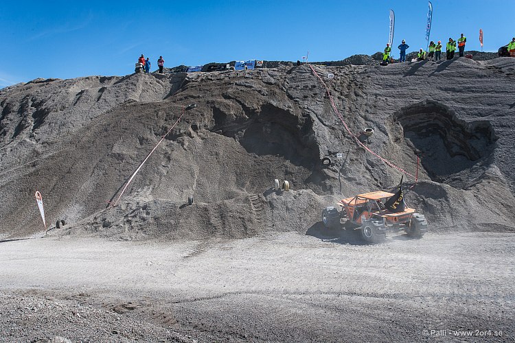 Martin Michaelsen, Insane