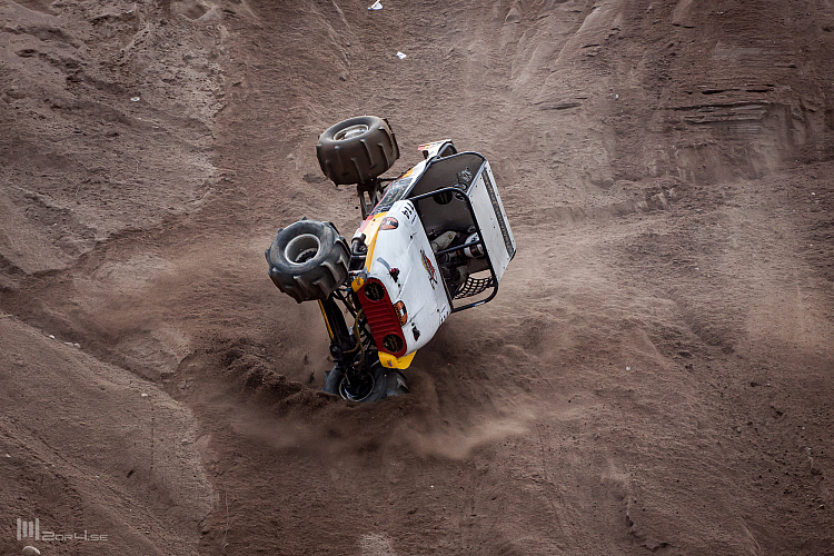  Fredrik Sandkvist , Predator