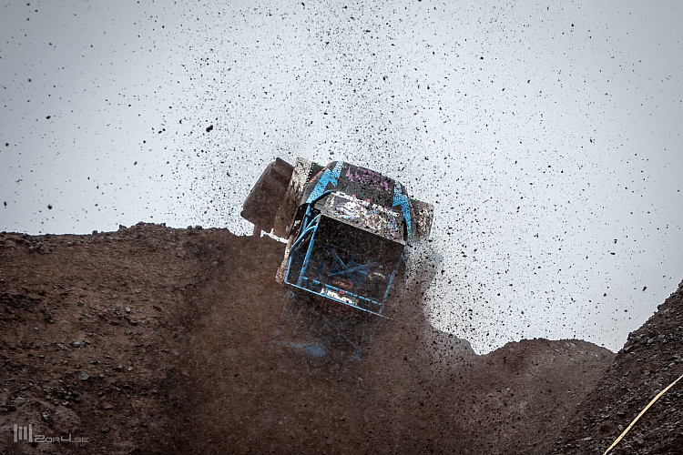 Valdimar Jón Sveinsson, Crash Hard