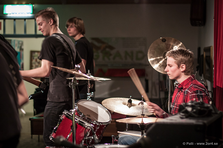 Chant of Absent på Grand