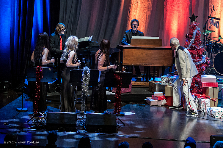 Andreas Hellkvist spelar solo