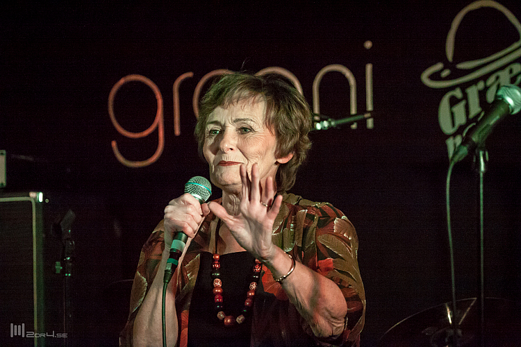 Helena Eyjólfsdóttir - Græni Hatturinn