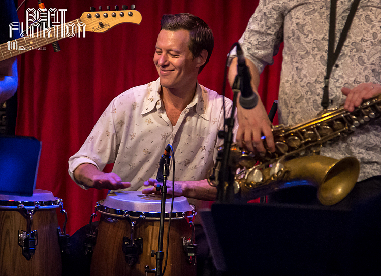 BEAT FUNKTION
Ola Bothzén