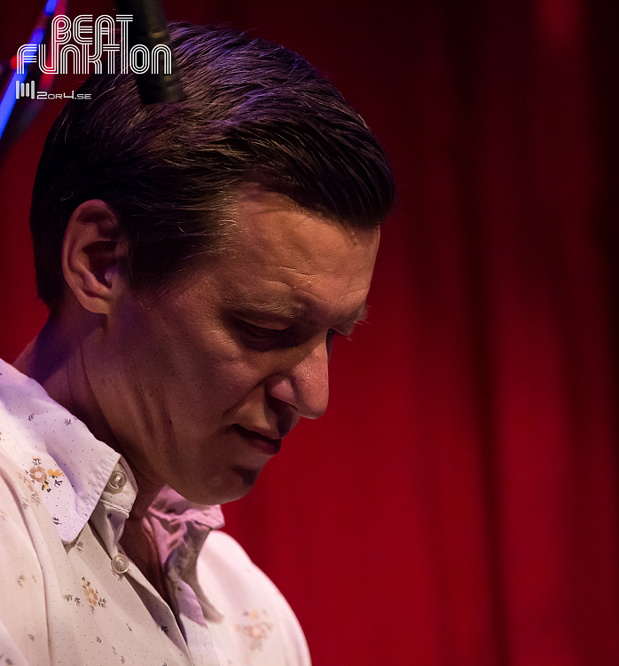 BEAT FUNKTION
Ola Bothzén