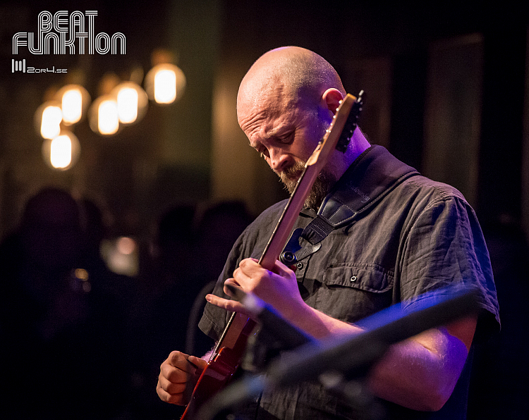 BEAT FUNKTION
Johan Öijen