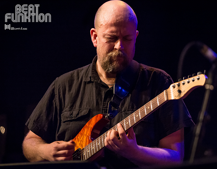 BEAT FUNKTION
Johan Öijen