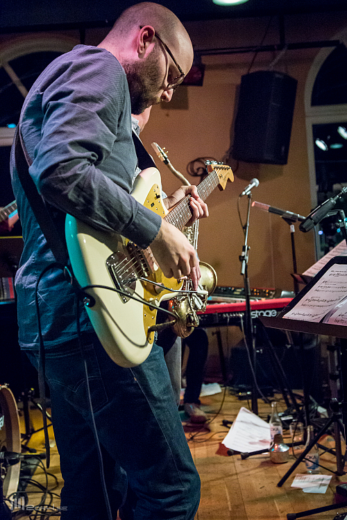 BEAT FUNKTION - Jonas Isacsson