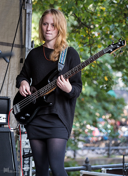 Sinking Midsection Sailors