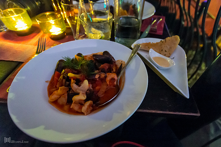 Skaldjursgryta på Underbara Bar