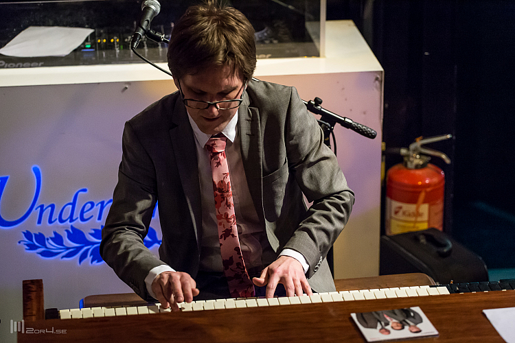 Trinity skivrelease, Andreas Hellkvist