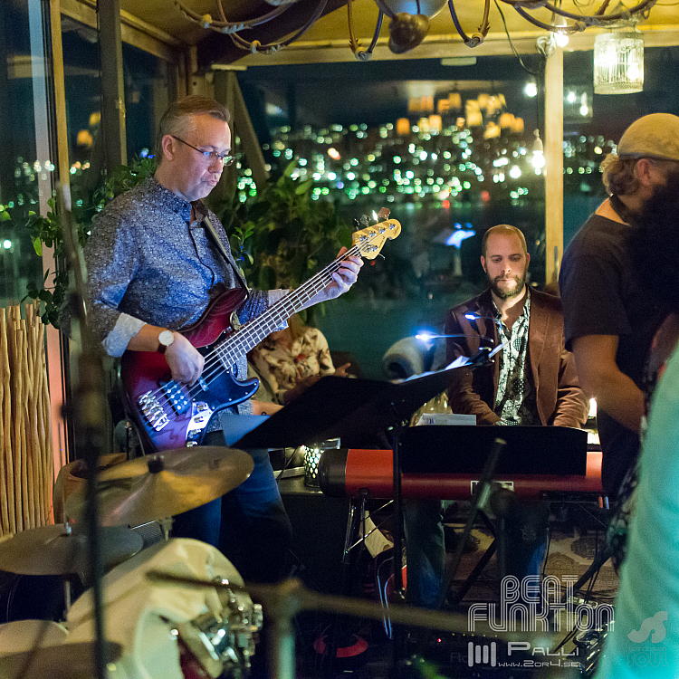 Pal Johnson, Daniel Lantz