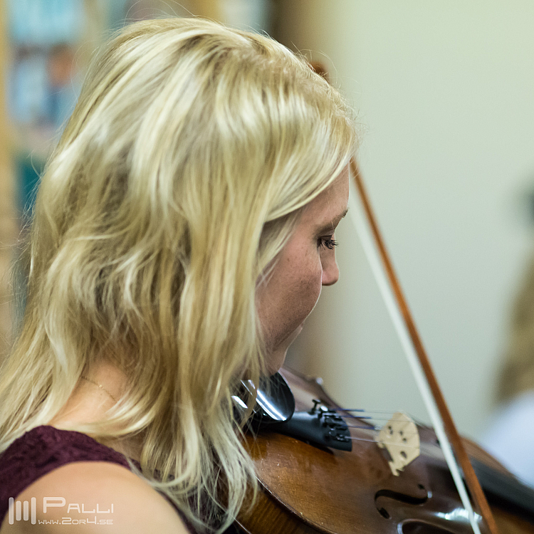 Erika och Cecilia
Erika Lindgren