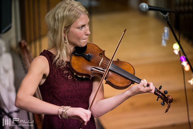 Erika och Cecilia
Erika Lindgren