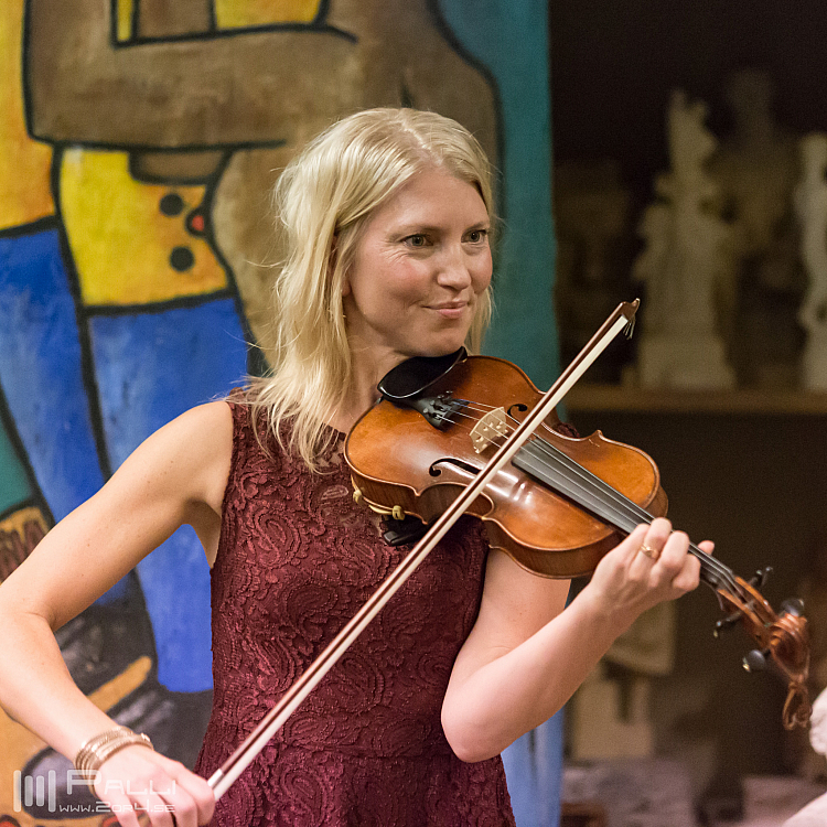 Erika och Cecilia
Erika Lindgren