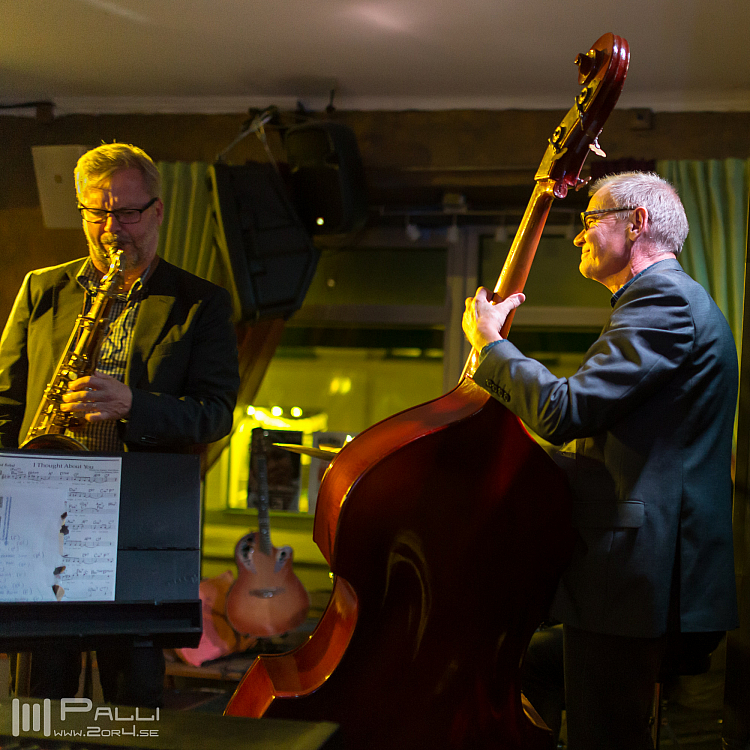 Per Hammar,Ambjörn Hugardt