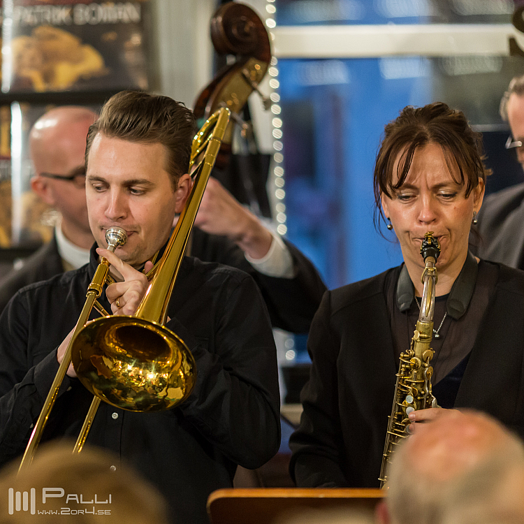 Magnus Wiklund, Amanda Sedgwick