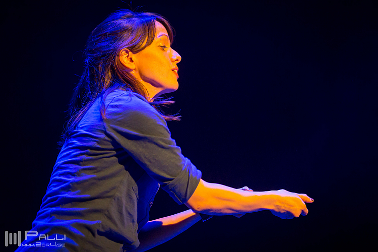 BigBangImprov, Misch Whitaker