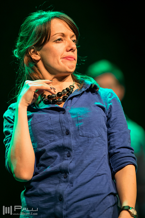 BigBangImprov, Misch Whitaker