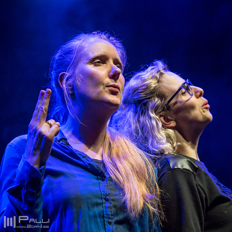 MiaKaty Katy Schutte and Mia Møller