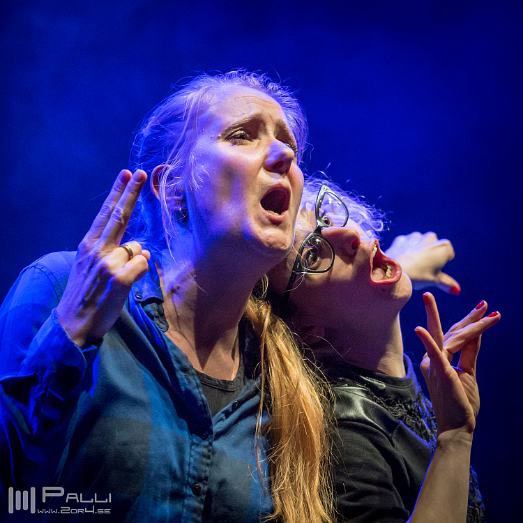 MiaKaty Katy Schutte and Mia Møller