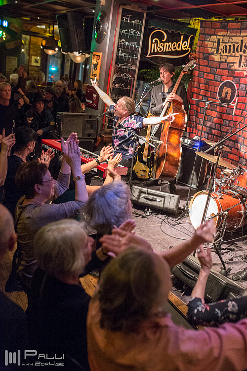 Ulf Sandström, Surjo Benigh