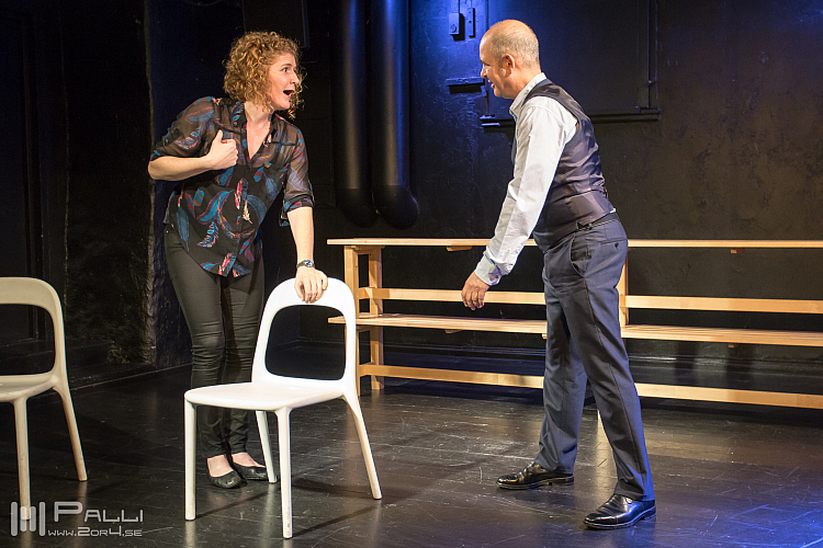 The Naked Stage - Lisa Rowland, Tim Orr