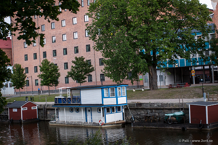 Östra sidan av Fyrisån