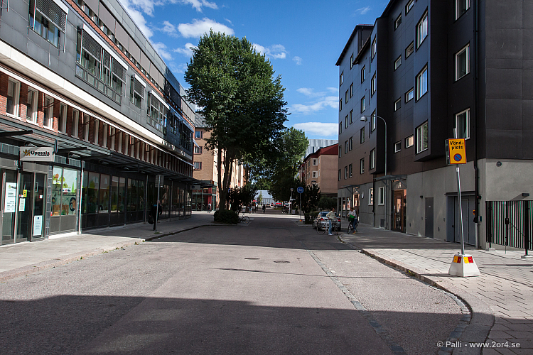 Salagatan mot Vaksalatorg