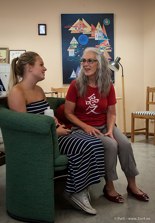 Sylvia-Monica och hennes barnbarn, Beatrice