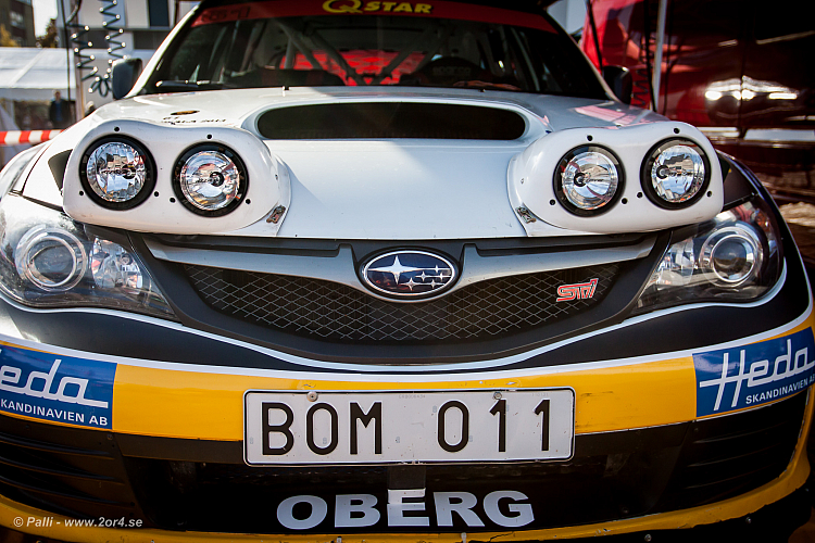 Fredag på torget och i headkvarteret