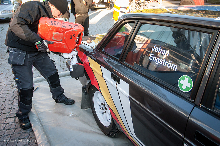 Fredag på torget och i headkvarteret