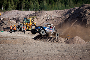 Ronny Pedersen, Troll