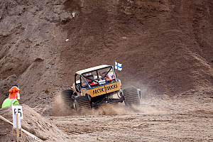 Tuukka Laasonen, Linda