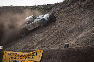 Arne Johannessen, Lightfoot