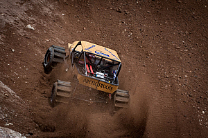 Tuukka Laasonen,Linda