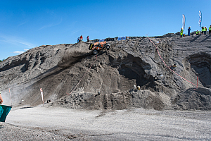 Martin Michaelsen, Insane