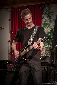 Chant of Absent på Grand