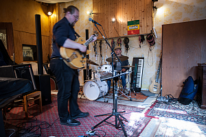 LED repiterar 28 juni i Musikrum-1