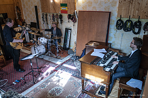 LED repiterar 28 juni i Musikrum-1