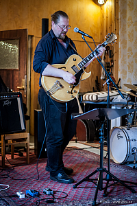 LED repiterar 28 juni i Musikrum-1