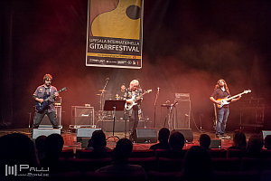 Jennifer Batten band