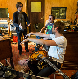 Andreas Hellkvist skivinspelning
Andreas Hellkvist, Daniel Olsson, Erik Söderlind