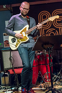 BEAT FUNKTION - Jonas Isacsson