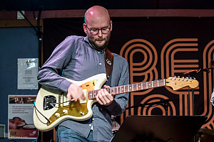 BEAT FUNKTION - Jonas Isacsson