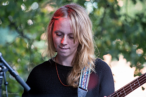 Sinking Midsection Sailors