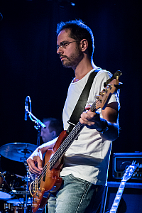 Miranda de Verdier med kompband