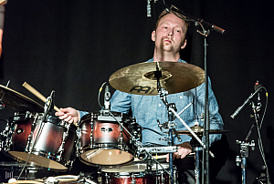 Miranda de Verdier med kompband