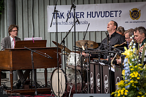  Andreas Hellkvist och Uppsala Storband