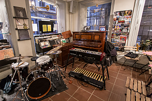 Trinity på Plugged Records